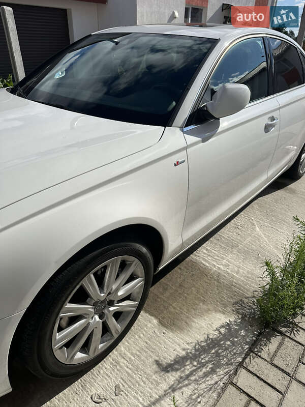 Седан Audi A6 2013 в Нетішині