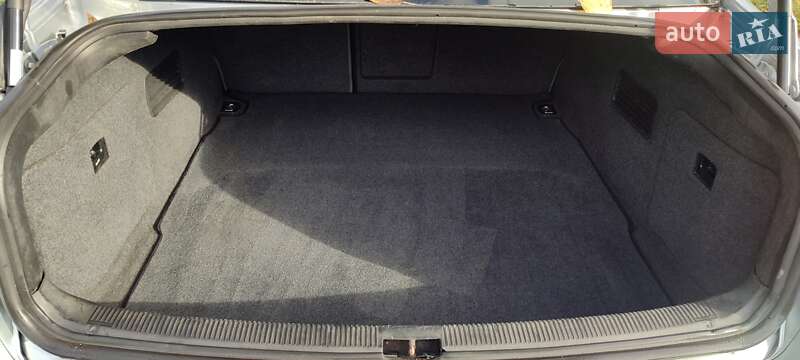 Седан Audi A6 1998 в Киеве