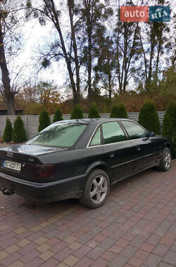 Седан Audi A6 1995 в Жовкве