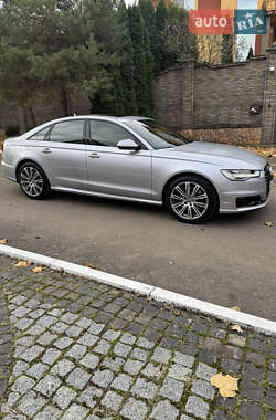 Седан Audi A6 2015 в Рівному
