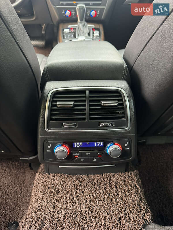 Седан Audi A6 2015 в Ровно