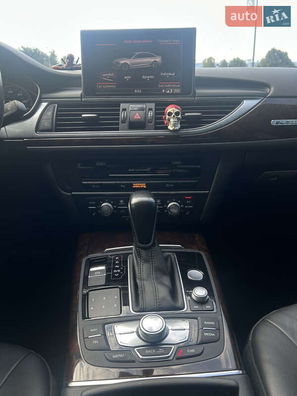 Седан Audi A6 2015 в Львове