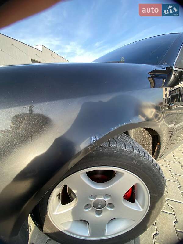 Універсал Audi A6 2002 в Чернівцях фото 12 Універсал Audi A6 2002 в Чернівцях