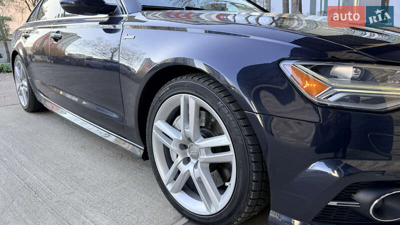 Седан Audi A6 2015 в Киеве