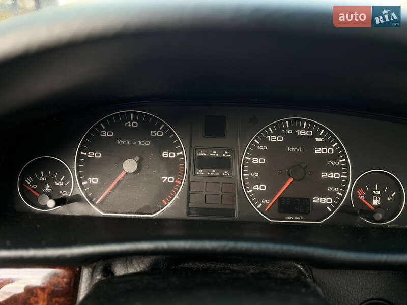 Універсал Audi A6 1995 в Новояворівську