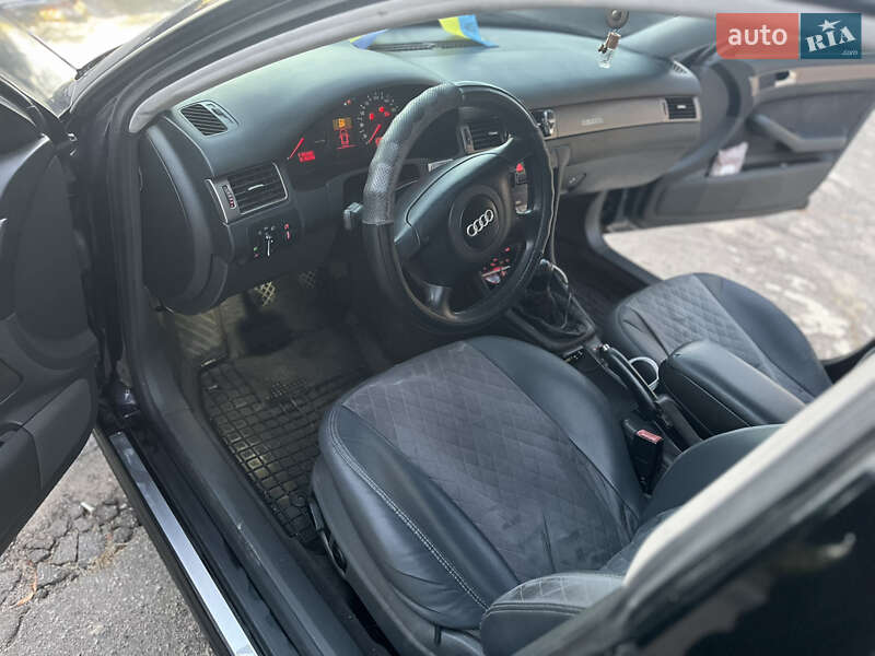 Універсал Audi A6 2001 в Миколаєві