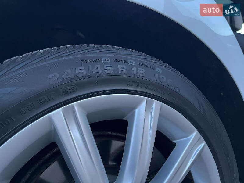 Седан Audi A6 2013 в Киеве