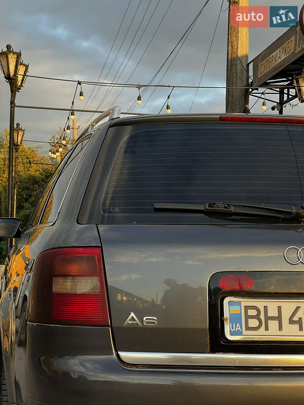 Універсал Audi A6 2002 в Роздільній