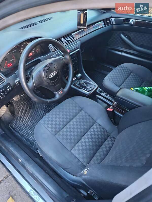 Audi A6 2000 Audi A6 2000