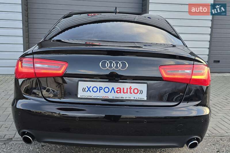 Седан Audi A6 2013 в Хоролі