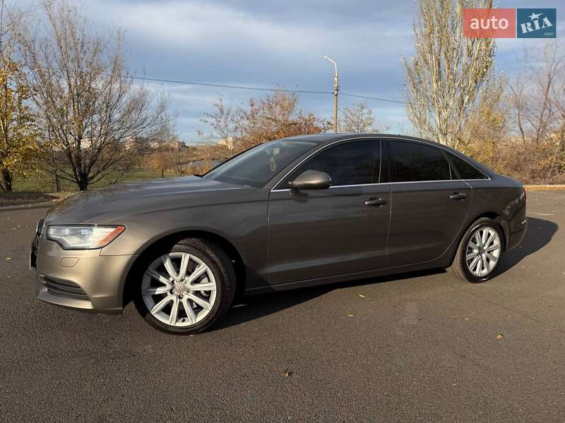Седан Audi A6 2014 в Кривом Роге