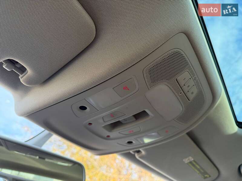 Седан Audi A6 2014 в Кривом Роге