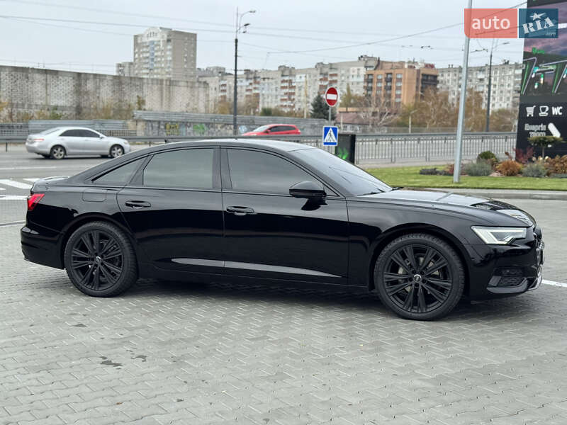 Седан Audi A6 2023 в Дніпрі