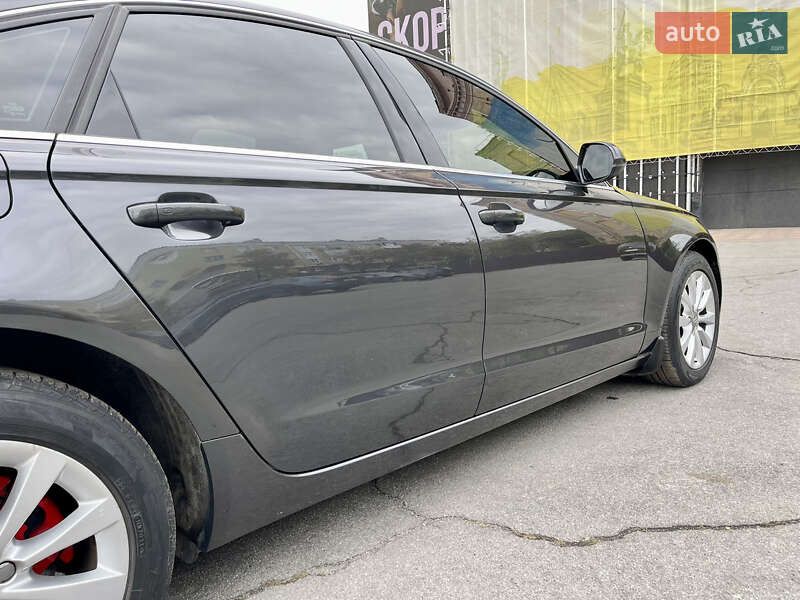 Седан Audi A6 2013 в Харкові