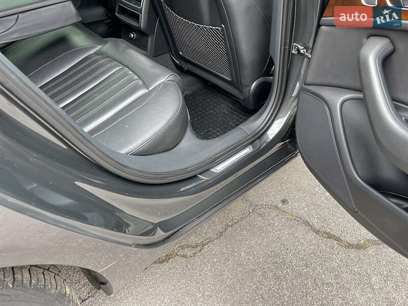 Седан Audi A6 2013 в Харкові