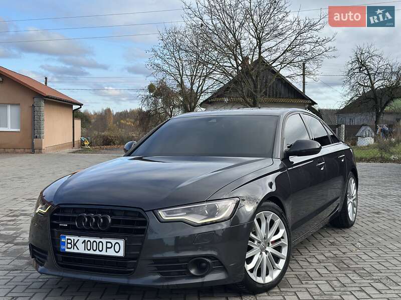Седан Audi A6 2011 в Сарнах
