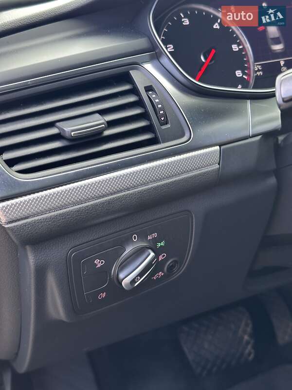 Седан Audi A6 2011 в Сарнах