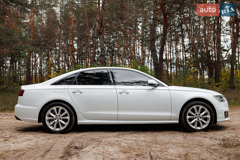 Седан Audi A6 2016 в Полтаве