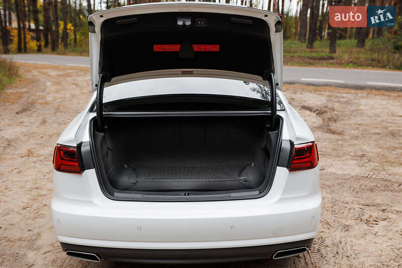 Седан Audi A6 2016 в Полтаве