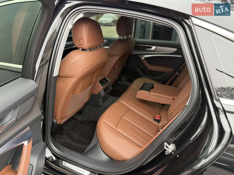 Седан Audi A6 2020 в Рівному