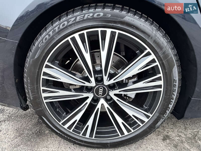 Седан Audi A6 2020 в Вінниці