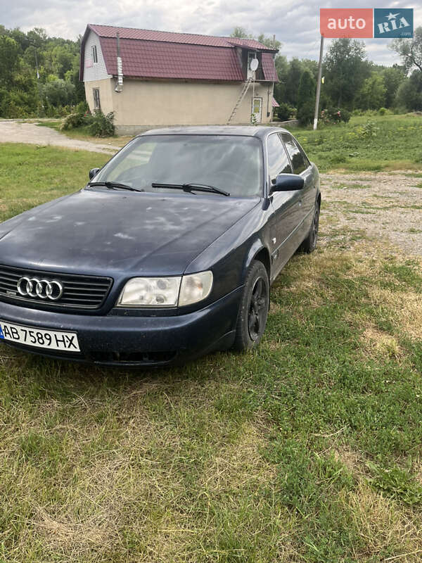 Седан Audi A6 1995 в Киеве
