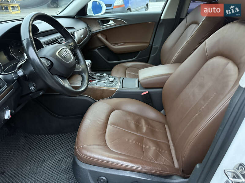 Седан Audi A6 2013 в Рівному