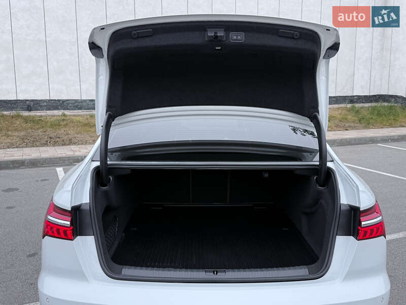 Седан Audi A6 2021 в Киеве фото 30 Седан Audi A6 2021 в Киеве
