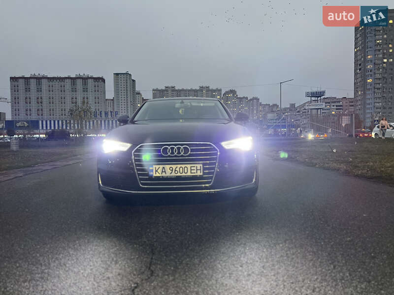 Седан Audi A6 2016 в Киеве