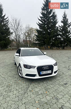 Седан Audi A6 2014 в Дубно