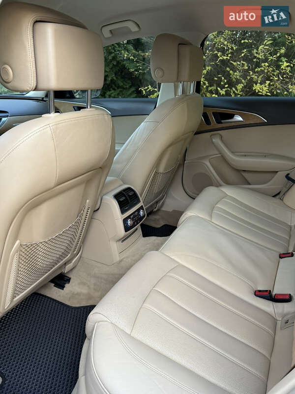 Седан Audi A6 2011 в Ровно