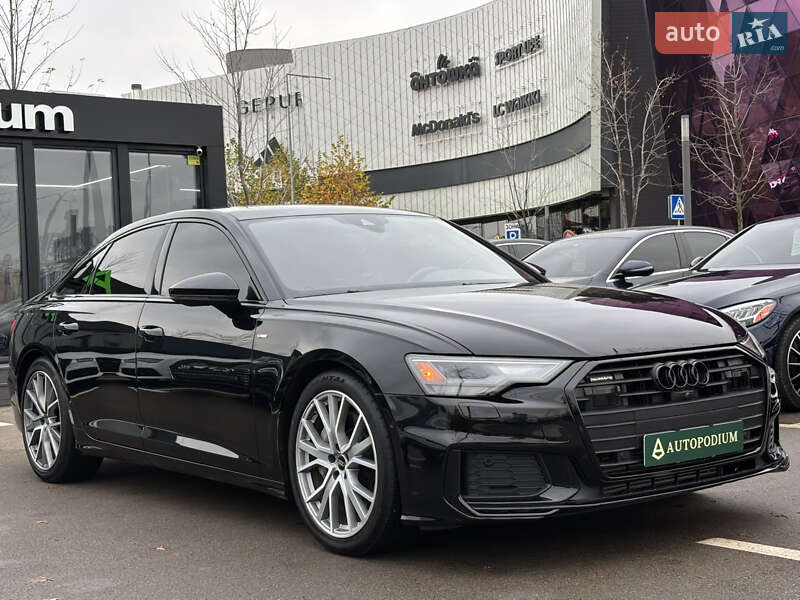Седан Audi A6 2022 в Киеве