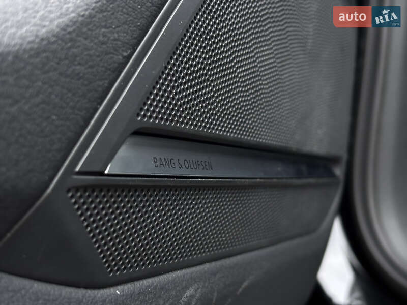 Седан Audi A6 2022 в Киеве