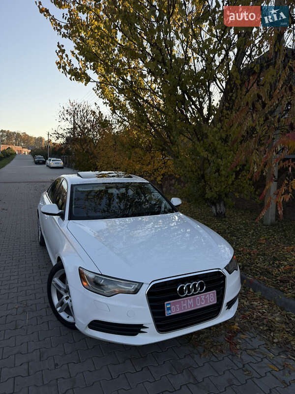 Седан Audi A6 2015 в Луцьку