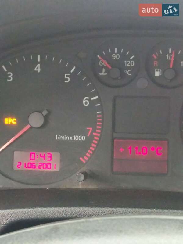 Универсал Audi A6 2000 в Запорожье