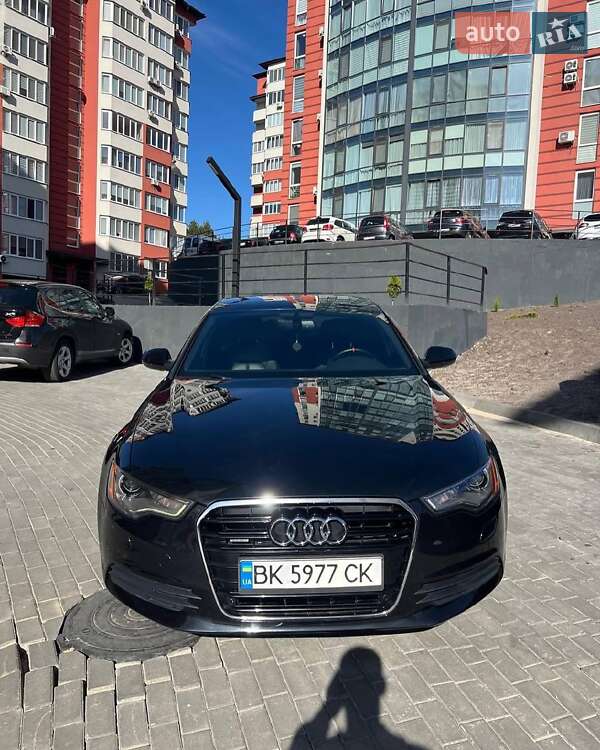 Седан Audi A6 2015 в Рівному