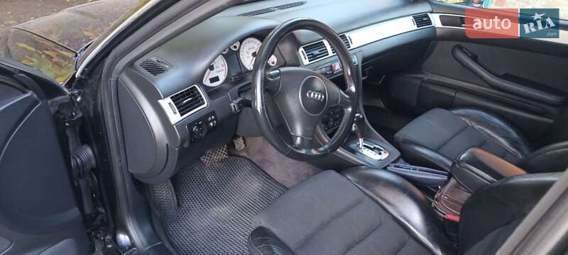 Универсал Audi A6 2004 в Черкассах