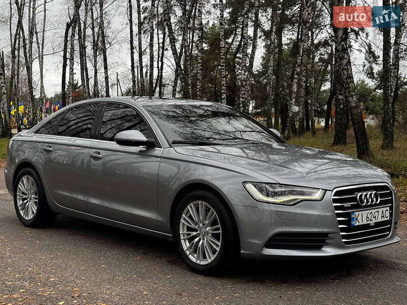 Седан Audi A6 2012 в Киеве