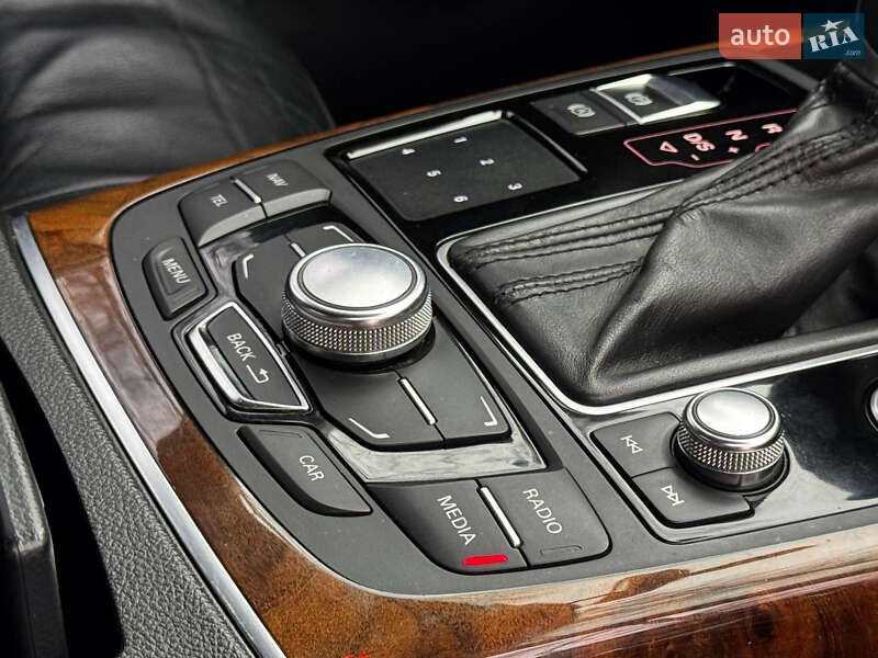 Седан Audi A6 2012 в Киеве