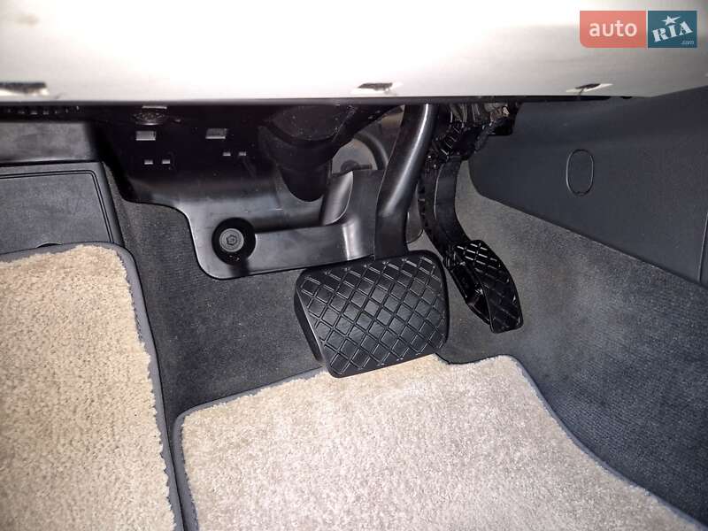 Универсал Audi A6 2019 в Киеве