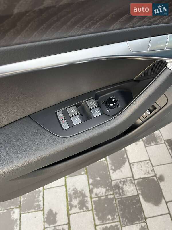 Седан Audi A6 2019 в Львові