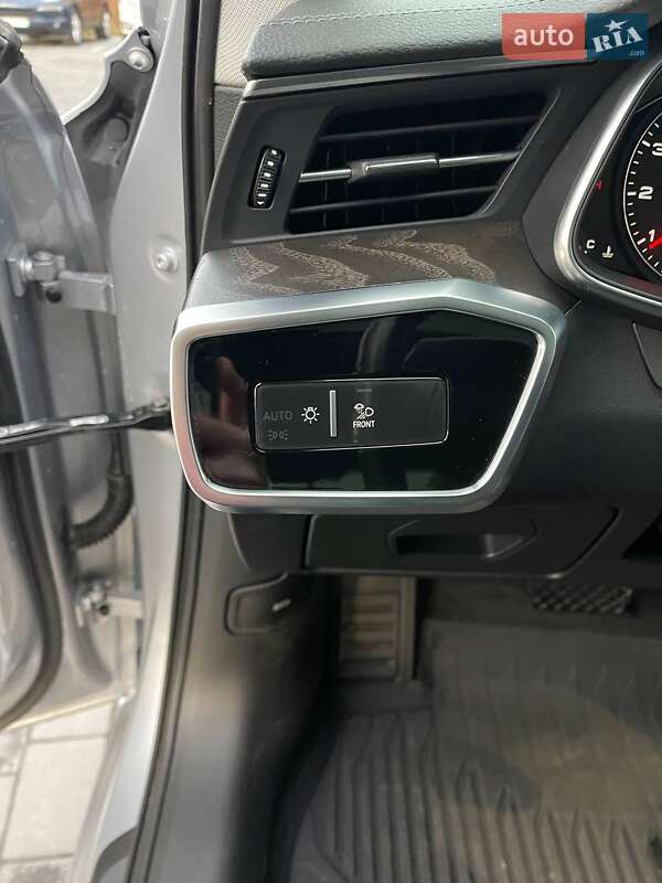 Седан Audi A6 2019 в Львові