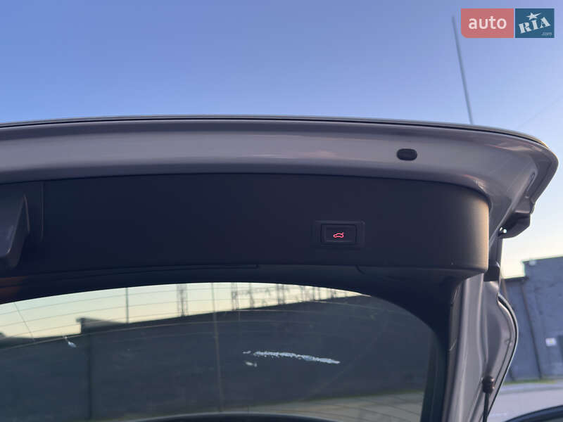 Універсал Audi A6 2015 в Івано-Франківську