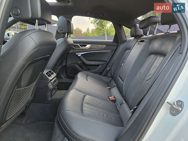 Седан Audi A6 2021 в Черновцах