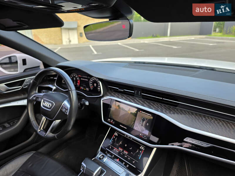 Седан Audi A6 2021 в Черновцах