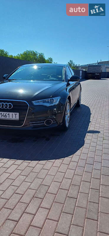 Седан Audi A6 2011 в Сарнах
