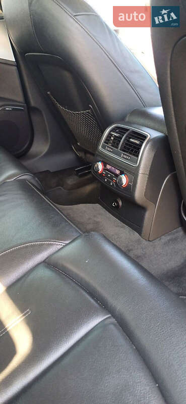 Седан Audi A6 2011 в Сарнах