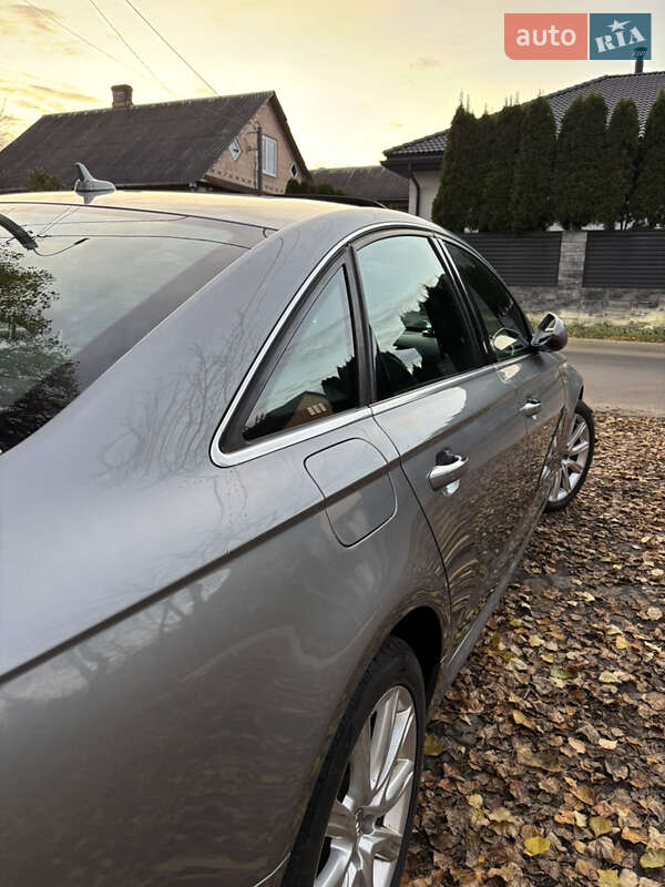 Седан Audi A6 2014 в Ровно