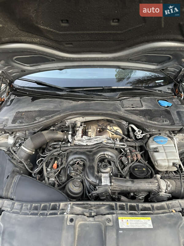 Седан Audi A6 2014 в Ровно