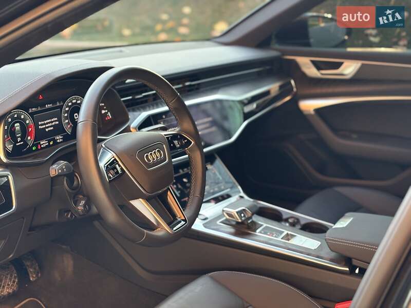 Седан Audi A6 2021 в Львове